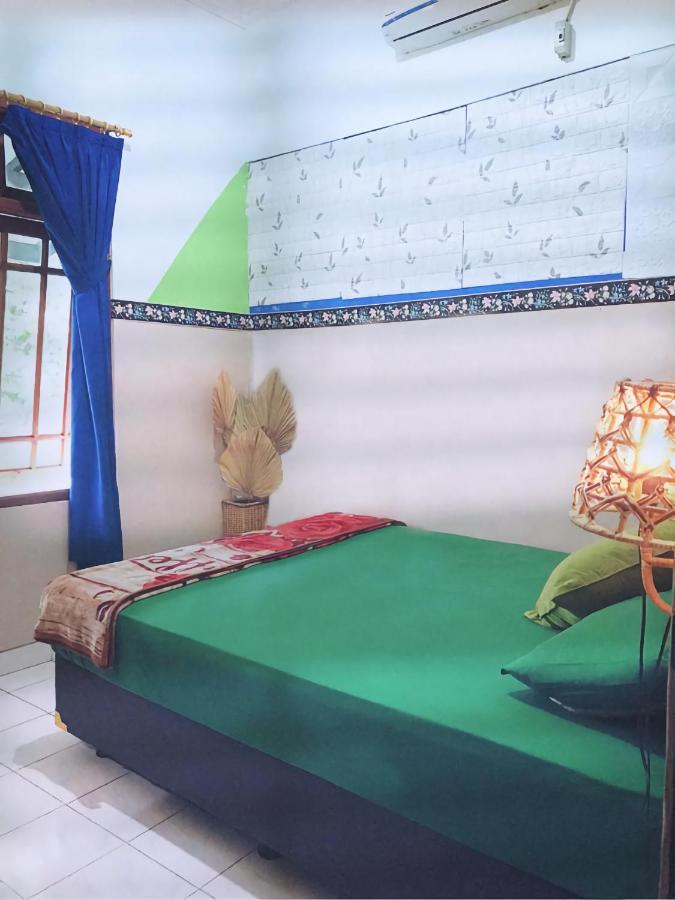 Glory Homestay Yogyakarta Extérieur photo