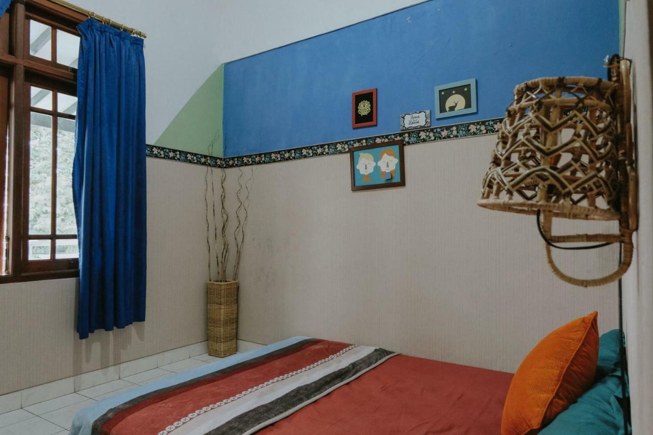 Glory Homestay Yogyakarta Extérieur photo