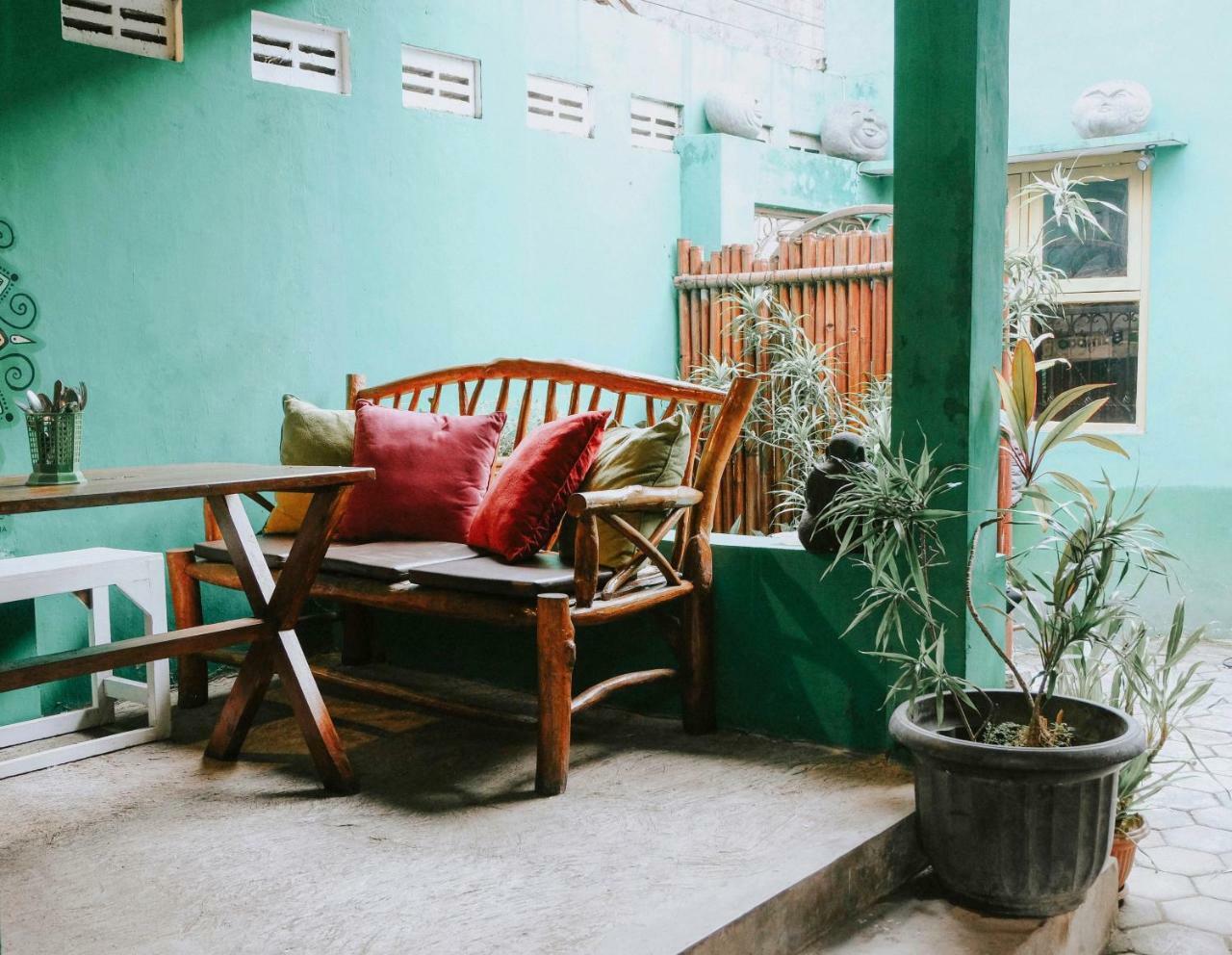 Glory Homestay Yogyakarta Extérieur photo